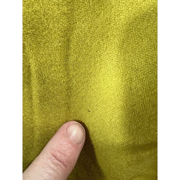 J. Crew Women’s Wool Skirt Size XS 00 Mustard Yellow Preppy Vibrant Mod Office - Picture 7 of 8